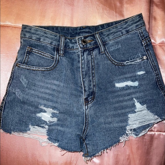 SHEIN Pants - SHEIN high waisted jean shorts